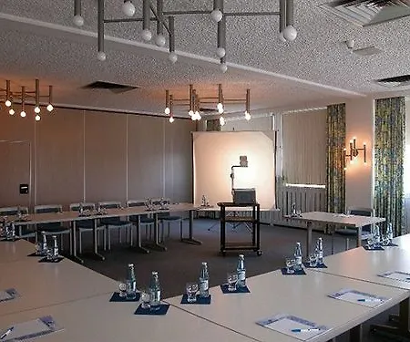Center Main Franken Hotell