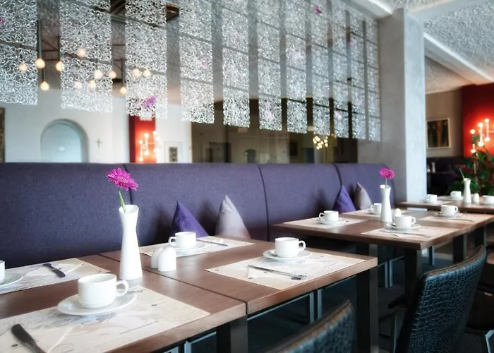 Center Main Franken Hotel 3*